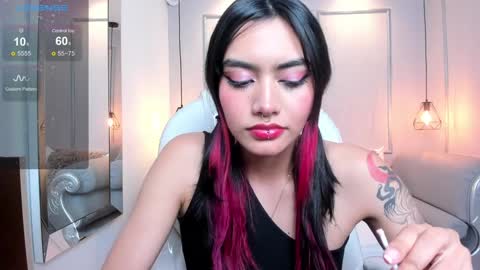 Snapshot of azurakindong chatting on 01/24/25, 01:45 Azura online show from 01/24/25, 01:45