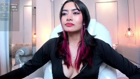 Snapshot of azurakindong chatting on 01/31/25, 01:54 Azura online show from 01/31/25, 01:54