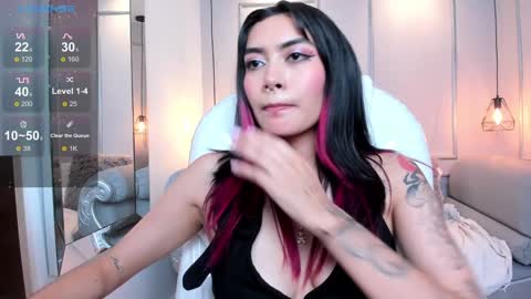 Snapshot of azurakindong chatting on 02/05/25, 01:37 Azura online show from 02/05/25, 01:37