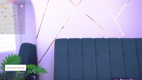 Isabella online show from 09/28/25, 09:09