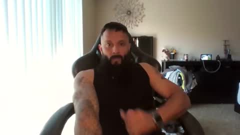 Miguel online show from 09/28/25, 04:01