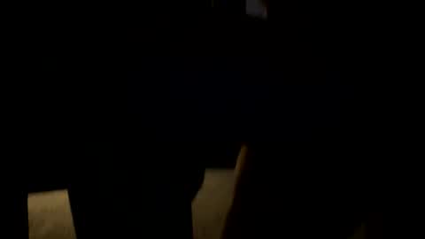 Snapshot of b_johnson530 chatting on 11/23/25, 05:40 b_johnson530 online show from 11/23/25, 05:40