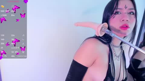 Snapshot of babby_alexxx chatting on 02/05/25, 12:06 babby_alexxx online show from 02/05/25, 12:06