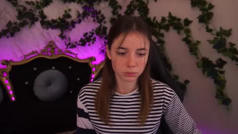 Babe online show from 10/22/25, 07:19