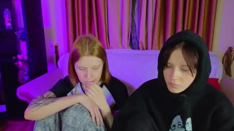 Snapshot of babees_eva chatting on 10/04/25, 07:01 Sweety Eva online show from 10/04/25, 07:01