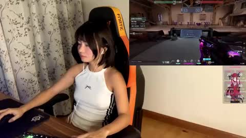 Snapshot of babiej_ chatting on 02/18/25, 06:26 Jialyn online show from 02/18/25, 06:26