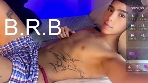 Snapshot of baby_dragun chatting on 01/24/25, 01:35 INDEPENDENT MODEL PLEASE HELP ME WITH A LIKE THANK YOU online show from 01/24/25, 01:35