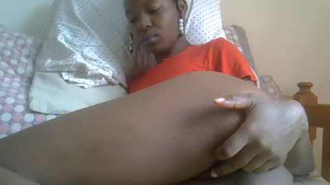 baby_facii online show from 01/25/25, 08:21