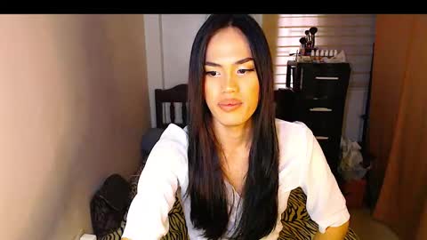 Nathalia online show from 10/25/25, 09:42