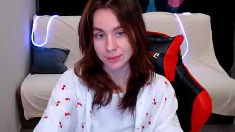 Snapshot of baby_kitte chatting on 01/01/25, 07:41 baby_kitte online show from 01/01/25, 07:41