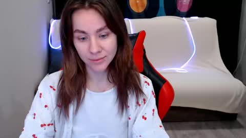 Snapshot of baby_kitte chatting on 01/03/25, 02:10 baby_kitte online show from 01/03/25, 02:10