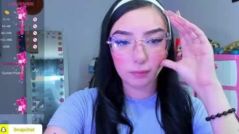 lily online show from 10/09/25, 02:37