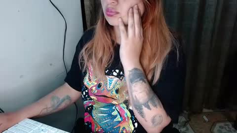 Snapshot of baby_lorenxs chatting on 10/07/25, 02:09 baby_lorenxs online show from 10/07/25, 02:09