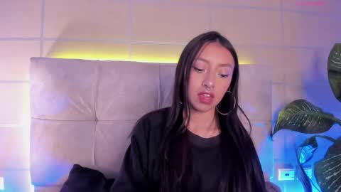 Moon online show from 11/05/25, 03:28