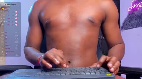 Snapshot of baby_smith chatting on 12/21/24, 12:09 FOLLOW ME online show from 12/21/24, 12:09