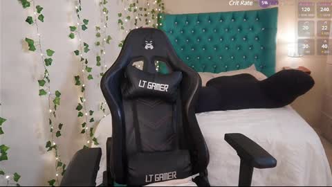 Snapshot of babyangiee chatting on 02/28/25, 10:06 Instagram online show from 02/28/25, 10:06