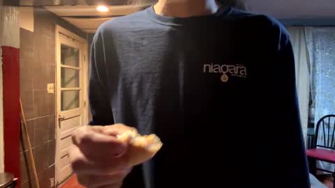 babyD online show from 09/27/25, 05:12