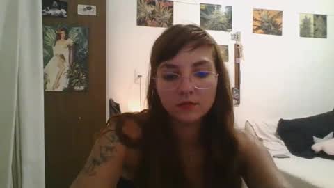 babydemon6 online show from 01/08/25, 10:48