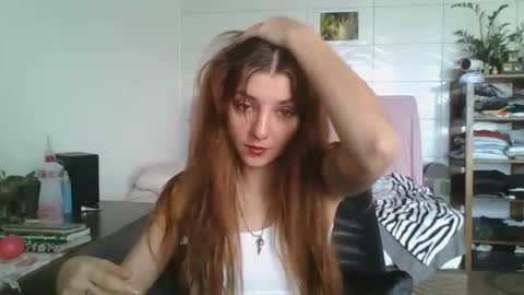 babydemon6 online show from 10/13/25, 01:44