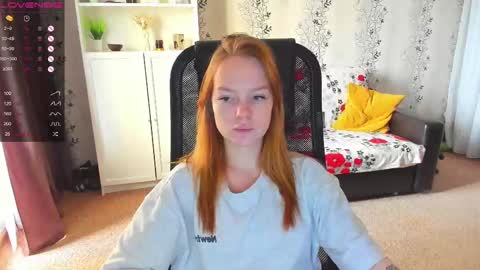Snapshot of babyfoxyy chatting on 02/21/25, 09:34 maddy online show from 02/21/25, 09:34