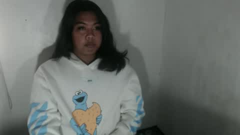 Freya online show from 10/27/25, 04:27