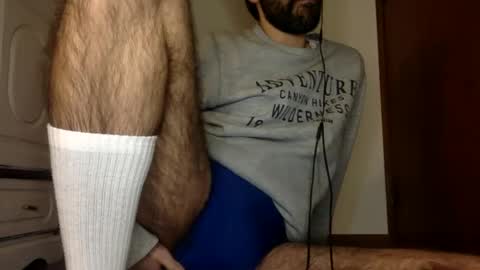 Snapshot of babyhardy chatting on 12/05/24, 10:23 Tom A. online show from 12/05/24, 10:23