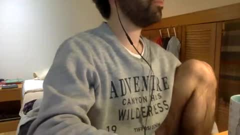 Snapshot of babyhardy chatting on 01/17/25, 12:10 Tom A. online show from 01/17/25, 12:10