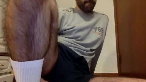 Snapshot of babyhardy chatting on 02/17/25, 11:09 Tom A. online show from 02/17/25, 11:09