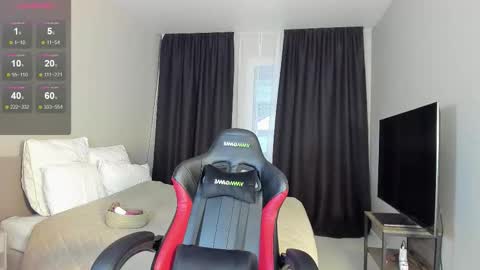 Snapshot of babyjustbomb chatting on 10/30/25, 01:29 Daru online show from 10/30/25, 01:29