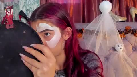 Snapshot of babylissie chatting on 10/20/25, 01:44 babylissie online show from 10/20/25, 01:44