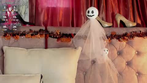 Snapshot of babylissie chatting on 10/28/25, 05:04 babylissie online show from 10/28/25, 05:04