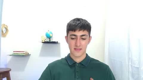 Snapshot of babymaik chatting on 12/23/24, 12:03 babymaik online show from 12/23/24, 12:03
