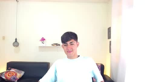 Snapshot of babymaik chatting on 02/23/25, 01:10 babymaik online show from 02/23/25, 01:10