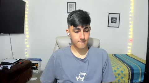 Snapshot of babymaik chatting on 09/16/25, 10:22 babymaik online show from 09/16/25, 10:22
