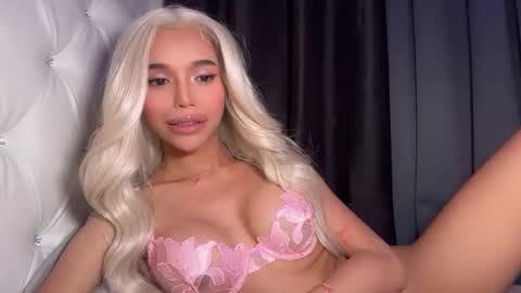 babysabrinaxx online show from 10/22/25, 07:24