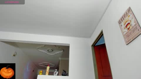 babysittert online show from 10/26/25, 06:30