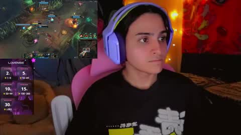 babysofix_ online show from 10/13/25, 08:36