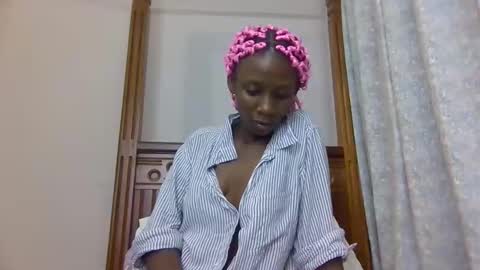 babytylerr online show from 11/17/25, 08:58