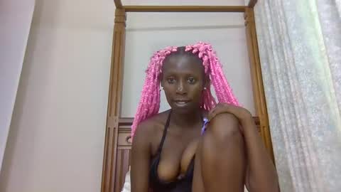 babytylerr online show from 11/25/25, 06:46