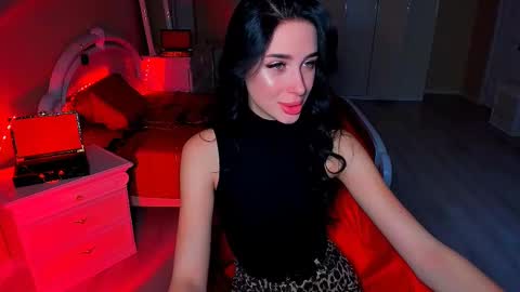 Snapshot of bad_desire chatting on 12/10/24, 10:49 Miss Desire...do you remember online show from 12/10/24, 10:49