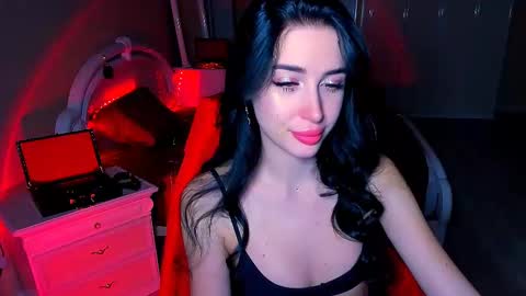 Snapshot of bad_desire chatting on 12/14/24, 03:36 Miss Desire...do you remember online show from 12/14/24, 03:36