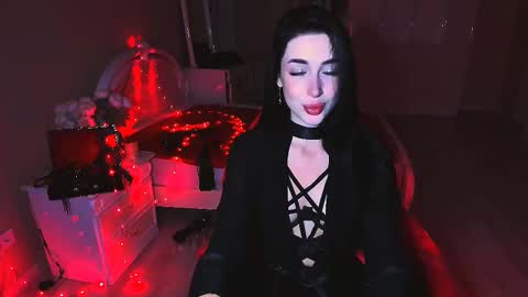 Snapshot of bad_desire chatting on 10/26/25, 09:37 Miss Desire...do you remember online show from 10/26/25, 09:37