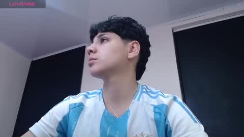 Anna online show from 12/18/24, 03:22