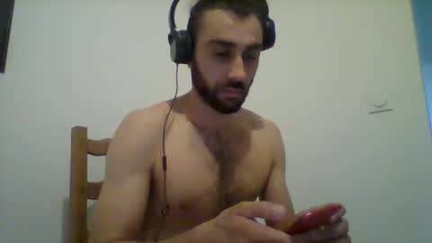 Snapshot of badboy33000182893 chatting on 11/16/25, 03:39 badboy33000182893 online show from 11/16/25, 03:39