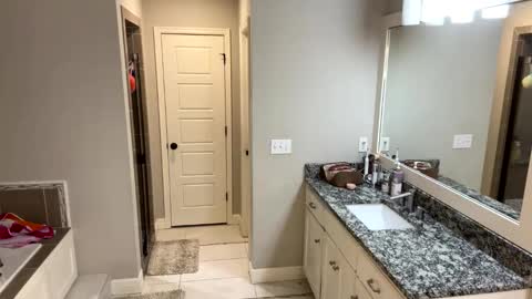 HotWifeFun32 online show from 12/24/24, 02:43