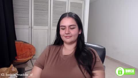 want custom text me through my snap 3  online show from 10/07/25, 03:36