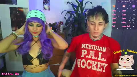 Snapshot of badeyes_crazylilgoat chatting on 11/03/25, 09:48 Dan Lila online show from 11/03/25, 09:48