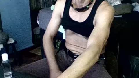 Mexican livin Off the Wall online show from 10/09/25, 10:30