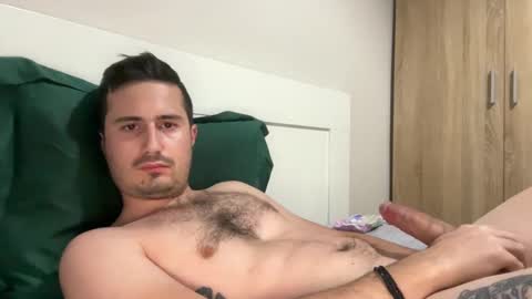 Snapshot of bagvag0 chatting on 12/08/24, 11:51 bagvag0 online show from 12/08/24, 11:51