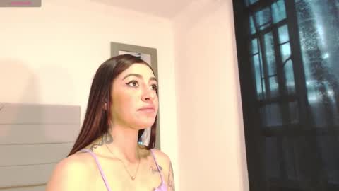 Snapshot of bahianawood chatting on 02/21/25, 12:06 bahianawood online show from 02/21/25, 12:06